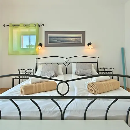 Vila Zorritta * Μεντουλίν