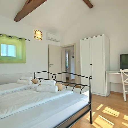 Vila Zorritta *