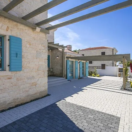 Βίλα Vila Zorritta *